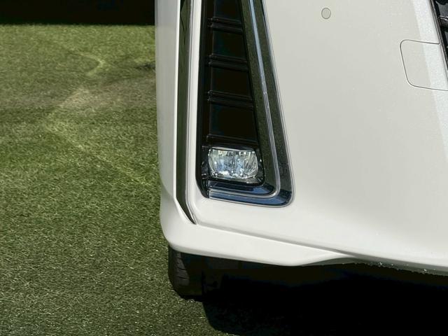 アルファード 2.5S Cパッケージ 純正ナビ/サンルーフ/フリップダウンモニター/デジタルインナーミラー/パワーバックドア/シートクーラー/シートヒーター/ステアリングヒーター/BSM/レーダークルーズコントロール/CD/DVD(24枚目)