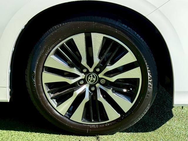 アルファード 2.5S Cパッケージ 純正ナビ/サンルーフ/フリップダウンモニター/デジタルインナーミラー/パワーバックドア/シートクーラー/シートヒーター/ステアリングヒーター/BSM/レーダークルーズコントロール/CD/DVD(30枚目)