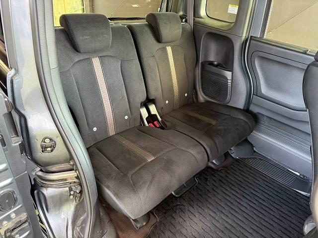 N-BOXカスタム G・Lホンダセンシング 純正8型ナビ/両側電動スライドドア/衝突軽減ブレーキ/バックカメラ/Bluetooth/レーンキープアシスト/レーダークルーズコントロール/クリアランスソナー/プッシュスタート/ETC/オートライト(6枚目)