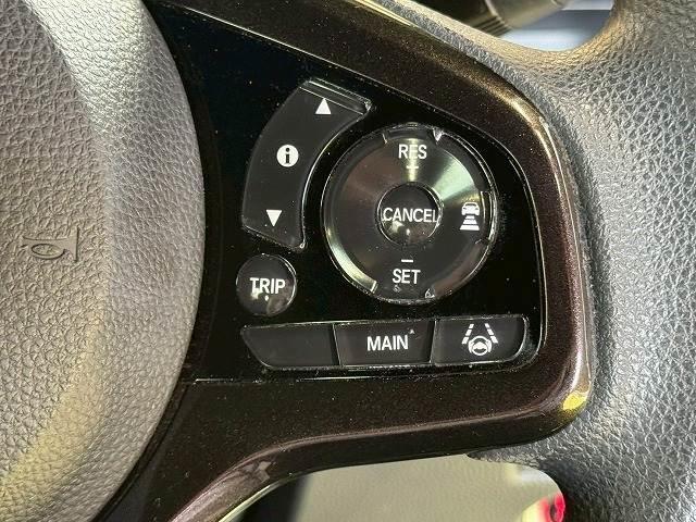 N-BOXカスタム G・Lホンダセンシング 純正8型ナビ/両側電動スライドドア/衝突軽減ブレーキ/バックカメラ/Bluetooth/レーンキープアシスト/レーダークルーズコントロール/クリアランスソナー/プッシュスタート/ETC/オートライト(7枚目)