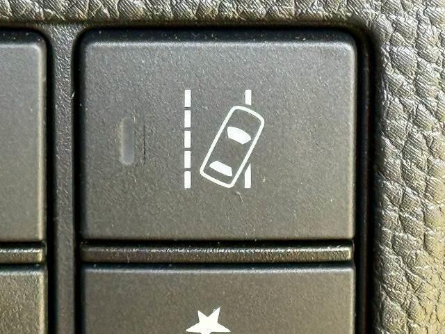 N-BOXカスタム G・Lホンダセンシング 純正8型ナビ/両側電動スライドドア/衝突軽減ブレーキ/バックカメラ/Bluetooth/レーンキープアシスト/レーダークルーズコントロール/クリアランスソナー/プッシュスタート/ETC/オートライト(11枚目)