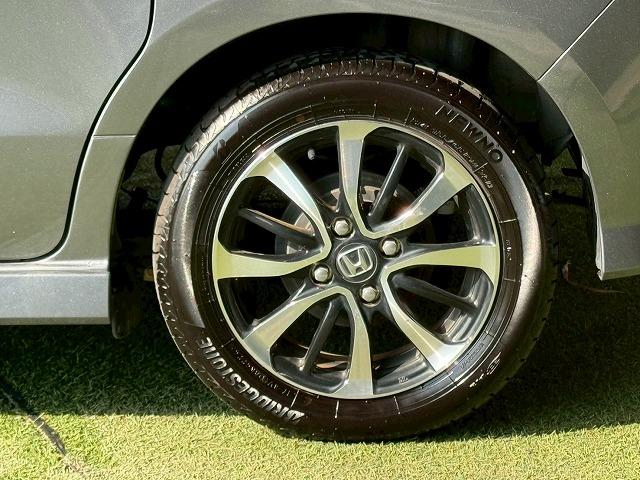 N-BOXカスタム G・Lホンダセンシング 純正8型ナビ/両側電動スライドドア/衝突軽減ブレーキ/バックカメラ/Bluetooth/レーンキープアシスト/レーダークルーズコントロール/クリアランスソナー/プッシュスタート/ETC/オートライト(25枚目)