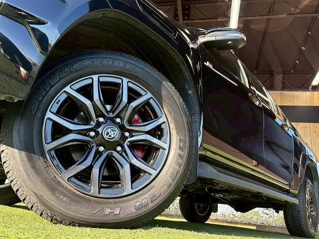 ハイラックス Ｚ　ＧＲスポーツ　純正ディスプレイ／全周囲カメラ／ＧＲスポーツバー／ベッドライナー／クリアランスソナー／レーダークルーズコントロール／パワーシート／パドルシフト／ＥＴＣ／オートエアコン／オートライト／パワーウインドウ（19枚目）