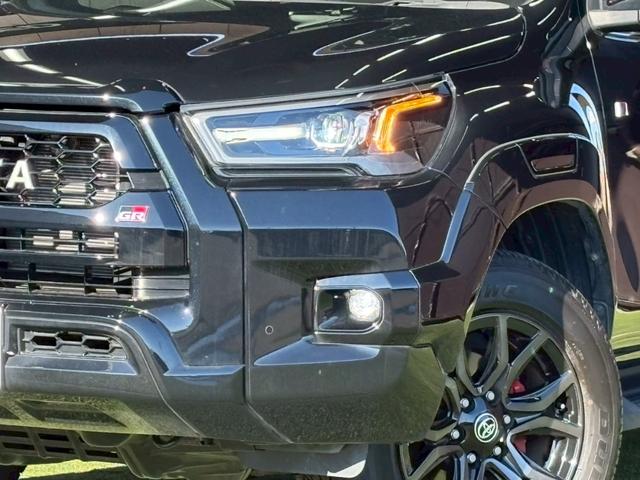 ハイラックス Ｚ　ＧＲスポーツ　純正ディスプレイ／全周囲カメラ／ＧＲスポーツバー／ベッドライナー／クリアランスソナー／レーダークルーズコントロール／パワーシート／パドルシフト／ＥＴＣ／オートエアコン／オートライト／パワーウインドウ（21枚目）