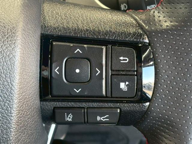 ハイラックス Ｚ　ＧＲスポーツ　純正ディスプレイ／全周囲カメラ／ＧＲスポーツバー／ベッドライナー／クリアランスソナー／レーダークルーズコントロール／パワーシート／パドルシフト／ＥＴＣ／オートエアコン／オートライト／パワーウインドウ（34枚目）