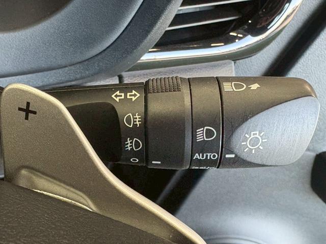 ハイラックス Ｚ　ＧＲスポーツ　純正ディスプレイ／全周囲カメラ／ＧＲスポーツバー／ベッドライナー／クリアランスソナー／レーダークルーズコントロール／パワーシート／パドルシフト／ＥＴＣ／オートエアコン／オートライト／パワーウインドウ（38枚目）