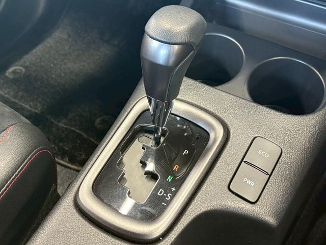 ハイラックス Ｚ　ＧＲスポーツ　純正ディスプレイ／全周囲カメラ／ＧＲスポーツバー／ベッドライナー／クリアランスソナー／レーダークルーズコントロール／パワーシート／パドルシフト／ＥＴＣ／オートエアコン／オートライト／パワーウインドウ（51枚目）