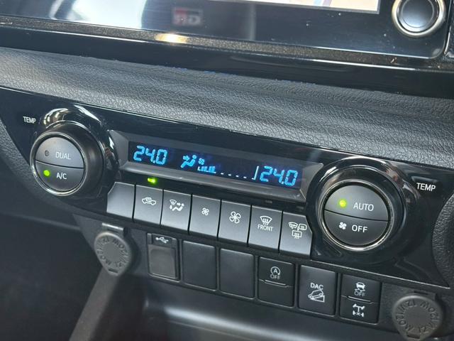 ハイラックス Ｚ　ＧＲスポーツ　純正ディスプレイ／全周囲カメラ／ＧＲスポーツバー／ベッドライナー／クリアランスソナー／レーダークルーズコントロール／パワーシート／パドルシフト／ＥＴＣ／オートエアコン／オートライト／パワーウインドウ（55枚目）