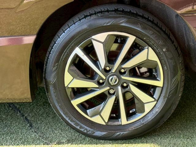 セレナ e-パワー ハイウェイスターV プロパイロット/純正10型ナビ/全周囲カメラ/後席モニター/両側電動スライドドア/デジタルインナーミラー/ステアリングヒーター/シートヒーター/ブラインドスポットモニター/ETC/寒冷地仕様(27枚目)