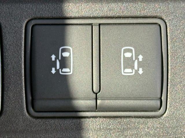 セレナ e-パワー ハイウェイスターV プロパイロット/純正10型ナビ/全周囲カメラ/後席モニター/両側電動スライドドア/デジタルインナーミラー/ステアリングヒーター/シートヒーター/ブラインドスポットモニター/ETC/寒冷地仕様(53枚目)