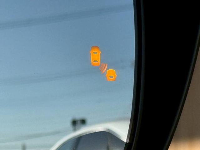 セレナ e-パワー ハイウェイスターV プロパイロット/純正10型ナビ/全周囲カメラ/後席モニター/両側電動スライドドア/デジタルインナーミラー/ステアリングヒーター/シートヒーター/ブラインドスポットモニター/ETC/寒冷地仕様(54枚目)