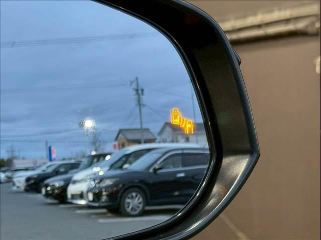 ハリアーハイブリッド Z レザーパッケージ 純正12型ナビ/全周囲カメラ/JBLサウンド/デジタルインナーミラー/パワーバックドア/シートヒーター/シートクーラー/ステアリングヒーター/ブラインドスポットモニター/レーダークルーズコントロール(10枚目)