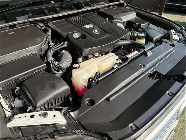 ランドクルーザー ＺＸ　モデリスタエアロ／リアエンターテイメント／クールボックス／サンルーフ／ブラックルーフレール／寒冷地仕様／リアデフロック／ＪＢＬ／シートヒーター／シートクーラー／ステアリングヒーター／全周囲カメラ（18枚目）