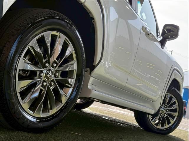 ランドクルーザー ＺＸ　モデリスタエアロ／リアエンターテイメント／クールボックス／サンルーフ／ブラックルーフレール／寒冷地仕様／リアデフロック／ＪＢＬ／シートヒーター／シートクーラー／ステアリングヒーター／全周囲カメラ（19枚目）