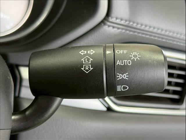 ＣＸ－５ ＸＤ　プロアクティブ　純正ナビ／レーダークルーズコントロール／ブラインドスポットモニター／ヘッドアップディスプレイ／バックカメラ／クリアランスソナー／レーン逸脱警告／ＬＥＤヘッド／オートエアコン／オートブレーキホールド（11枚目）