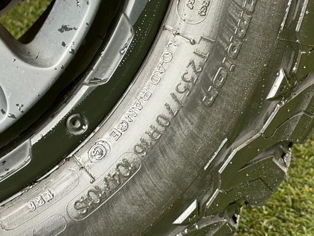 ＲＡＶ４ アドベンチャー　純正９型ナビ／デルタフォース１６インチ／リフトアップ／ＴＲＤルーフラック／ステアリングヒーター／シートクーラー／シートヒーター／レーダークルーズコントロール／バックカメラ／パワーシート／ＬＥＤ／ＥＴＣ（33枚目）