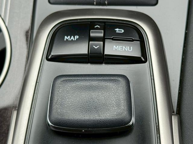 RX RX200t Fスポーツ 純正ナビ/サンルーフ/全周囲カメラ/ブラックレザー/レーダークルーズコントロール/ブラインドスポットモニター/シートヒーター/シートクーラー/AC100V/パワーバックドア/ステアリングヒーター(65枚目)