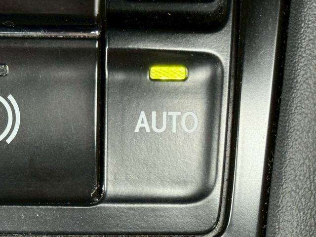 RX RX200t Fスポーツ 純正ナビ/サンルーフ/全周囲カメラ/ブラックレザー/レーダークルーズコントロール/ブラインドスポットモニター/シートヒーター/シートクーラー/AC100V/パワーバックドア/ステアリングヒーター(68枚目)