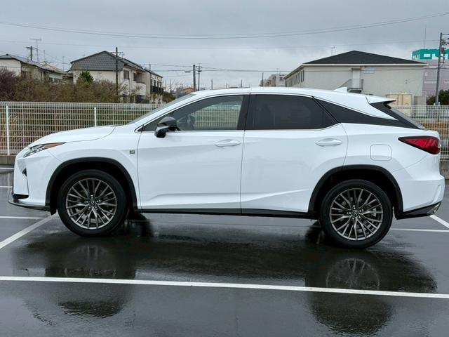 RX RX200t Fスポーツ 純正ナビ/サンルーフ/全周囲カメラ/ブラックレザー/レーダークルーズコントロール/ブラインドスポットモニター/シートヒーター/シートクーラー/AC100V/パワーバックドア/ステアリングヒーター(72枚目)