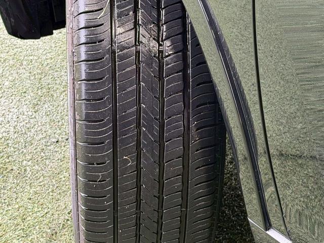 エクストレイル モード・プレミア 純正ナビ/全周囲カメラ/本革シート/パワーバックドア/シートヒーター/パートタイム4WD/クルーズコントロール/スマートキー/ルーフレール/AUTECH専用ホイール/ETC/オートエアコン(26枚目)