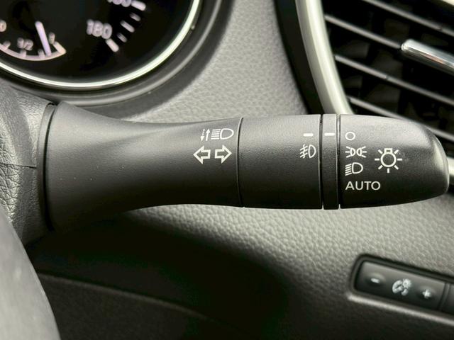 エクストレイル モード・プレミア 純正ナビ/全周囲カメラ/本革シート/パワーバックドア/シートヒーター/パートタイム4WD/クルーズコントロール/スマートキー/ルーフレール/AUTECH専用ホイール/ETC/オートエアコン(45枚目)