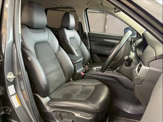 CX-5 XD ブラックトーンエディション 10型ナビ/全周囲カメラ/シートヒーター/ブラインドスポットモニター/ヘッドアップディスプレイ/ステアリングヒーター/クリアランスソナー/パワーバックドア/レーダークルーズコントロール/ETC(5枚目)