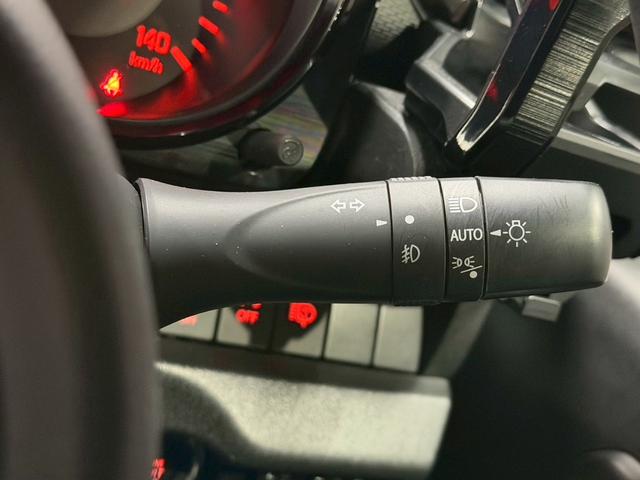 ジムニー ＸＣ　ナビ／バックカメラ／リアラダー／ルーフラック／シートヒーター／ＲＯＳＳＯ　ＭＯＤＥＬＬＯマフラー／クルーズコントロール／衝突軽減ブレーキ／レーン逸脱警告／ヘッドライトウォッシャー／ＥＴＣ／スマートキー（44枚目）