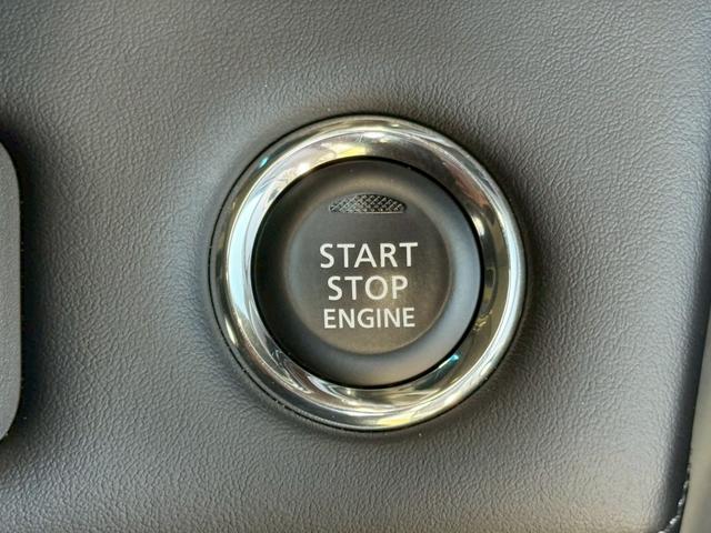 デリカＤ：５ Ｐ　純正１０型ナビ／全周囲カメラ／パワーバックドア／シートヒーター／ステアリングヒーター／衝突軽減ブレーキ／両側電動スライドドア／レーダークルーズコントロール／ブラインドスポットモニター／レーン逸脱警告（61枚目）