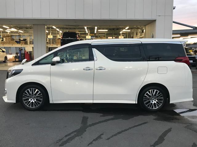 2.5S Cパッケージ 純正9型SDナビ 天井モニター 衝突軽減 バックカメラ ETC シートヒータ 両側パワスラ 電動トランク レーダークルーズ キャプテンシート オットマン 7人乗り ステアリングヒーター LEDヘッド(22枚目)