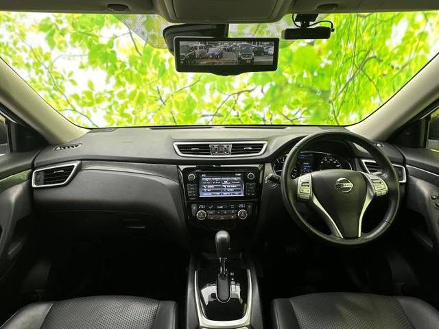 4WD20Xエマブレパッケージ サンルーフ/純正 メモリーナビ/インテリジェントルームミラー/エマージェンシーブレーキ/シートヒーター 運転席/アラウンドビューモニター/車線逸脱防止支援システム/シート 撥水加工 全周囲カメラ(4枚目)