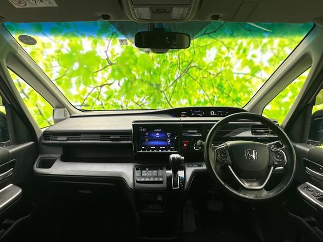 スパーダ・ホンダセンシング 純正 ナビ/フリップダウンモニター/両側電動スライドドア/ヘッドランプ LED/ETC/EBD付ABS/横滑り防止装置/アイドリングストップ/クルーズコントロール/フルセグTV/エアバッグ 運転席(4枚目)