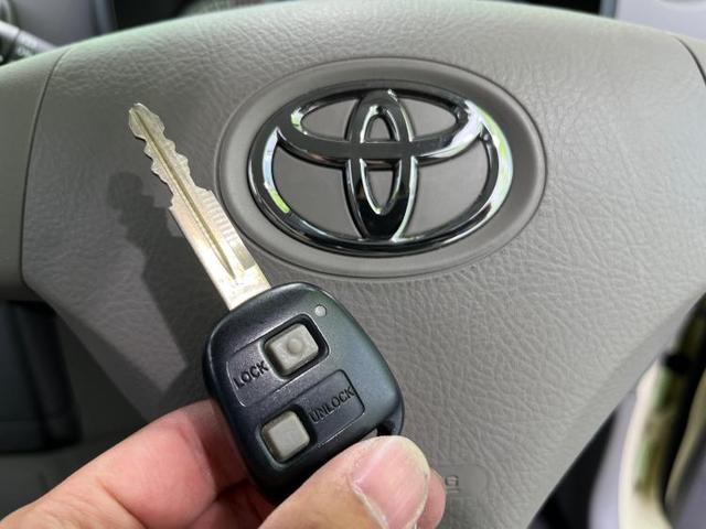L EBD付ABS/アイドリングストップ/禁煙車/エアバッグ 運転席/エアバッグ 助手席/衝突安全ボディ/キーレスエントリー/パワーステアリング/ワンオーナー/定期点検記録簿/取扱説明書・保証書(17枚目)