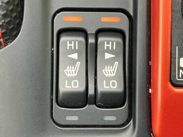 フォレスター ４ＷＤ　Ｘ－ブレイク　保証書／純正　８インチ　ＳＤナビ／デジタルインナーミラー／アイサイト／シートヒーター　前席／車線逸脱防止支援システム／シート　ハーフレザー／ヘッドランプ　ＬＥＤ／Ｂｌｕｅｔｏｏｔｈ接続／ＥＴＣ　４ＷＤ（29枚目）