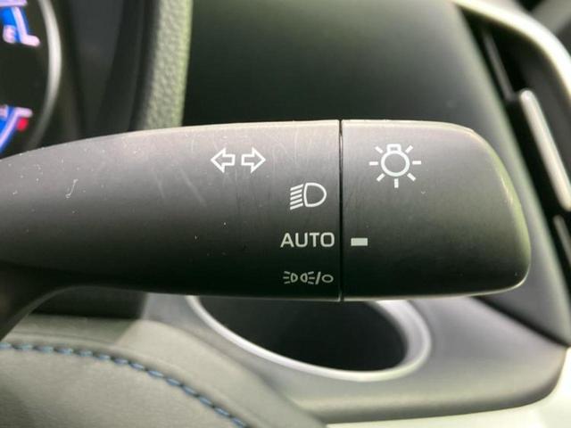 ヴォクシー ハイブリッドS-Z 保証書/ディスプレイオーディオ+ナビ10.5インチ/デジタルインナーミラー/トヨタセーフティセンス/両側電動スライドドア/シートヒーター 前席/パノラミックビューモニター 衝突被害軽減システム ETC(15枚目)