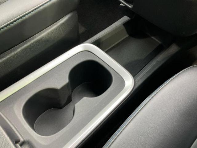 ヴォクシー ハイブリッドS-Z 保証書/ディスプレイオーディオ+ナビ10.5インチ/デジタルインナーミラー/トヨタセーフティセンス/両側電動スライドドア/シートヒーター 前席/パノラミックビューモニター 衝突被害軽減システム ETC(42枚目)