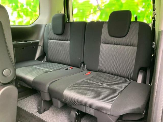セレナ ｅパワーハイウェイスターＶ　保証書／純正　１０インチ　ＳＤナビ／フリップダウンモニター　純正　１１インチ／インテリジェントルームミラー／エマージェンシーブレーキ／両側電動スライドドア／アラウンドビューモニター　全周囲カメラ（19枚目）