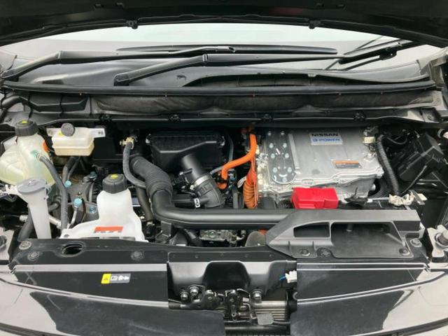 セレナ ｅパワーハイウェイスターＶ　保証書／純正　１０インチ　ＳＤナビ／フリップダウンモニター　純正　１１インチ／インテリジェントルームミラー／エマージェンシーブレーキ／両側電動スライドドア／アラウンドビューモニター　全周囲カメラ（56枚目）