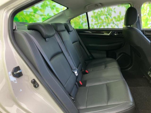 レガシィＢ４ ４ＷＤ　Ｂ４リミテッド　サンルーフ／保証書／社外　ナビ／アイサイト／シートヒーター　前席／車線逸脱防止支援システム／シート　フルレザー／ヘッドランプ　ＬＥＤ／ＵＳＢジャック／Ｂｌｕｅｔｏｏｔｈ接続／ＥＴＣ／ＥＢＤ付ＡＢＳ（5枚目）
