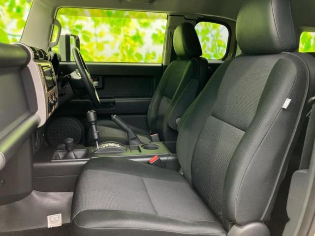 FJクルーザー 4WDヒョウジュン 新品タイヤ/社外 SDナビ/Bluetooth接続/ETC/EBD付ABS/横滑り防止装置/クルーズコントロール/バックモニター/フルセグTV/DVD/エアバッグ 運転席/エアバッグ 助手席 4WD(6枚目)