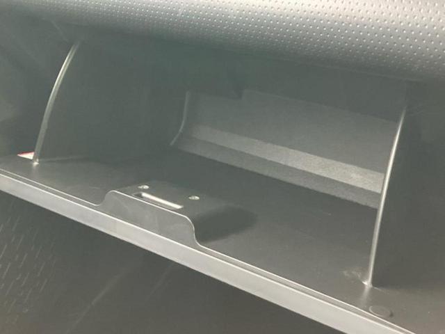 FJクルーザー 4WDヒョウジュン 新品タイヤ/社外 SDナビ/Bluetooth接続/ETC/EBD付ABS/横滑り防止装置/クルーズコントロール/バックモニター/フルセグTV/DVD/エアバッグ 運転席/エアバッグ 助手席 4WD(32枚目)