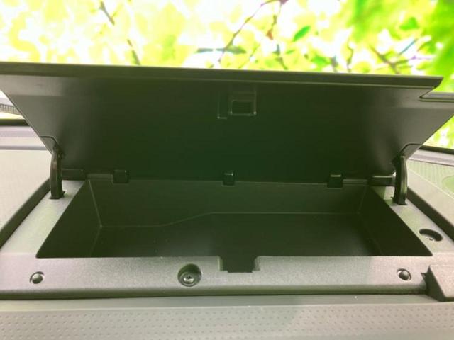 FJクルーザー 4WDヒョウジュン 新品タイヤ/社外 SDナビ/Bluetooth接続/ETC/EBD付ABS/横滑り防止装置/クルーズコントロール/バックモニター/フルセグTV/DVD/エアバッグ 運転席/エアバッグ 助手席 4WD(38枚目)