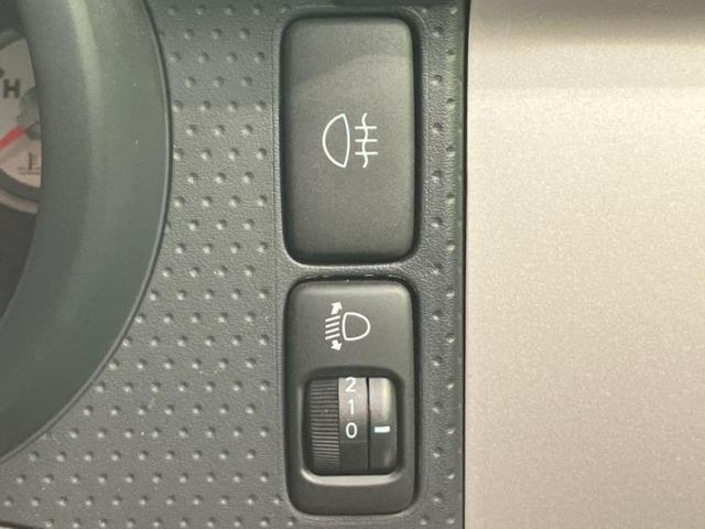 FJクルーザー 4WDヒョウジュン 新品タイヤ/社外 SDナビ/Bluetooth接続/ETC/EBD付ABS/横滑り防止装置/クルーズコントロール/バックモニター/フルセグTV/DVD/エアバッグ 運転席/エアバッグ 助手席 4WD(39枚目)