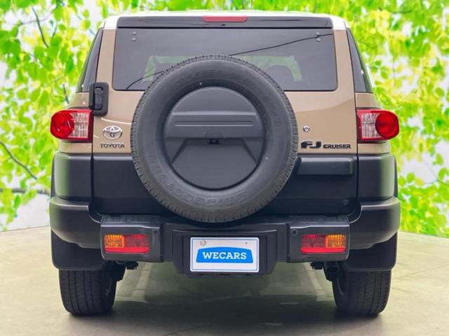 FJクルーザー 4WDヒョウジュン 新品タイヤ/社外 SDナビ/Bluetooth接続/ETC/EBD付ABS/横滑り防止装置/クルーズコントロール/バックモニター/フルセグTV/DVD/エアバッグ 運転席/エアバッグ 助手席 4WD(46枚目)