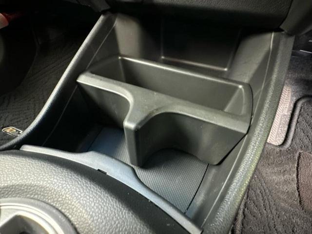 フィット １３Ｇ・１０ｔｈアニバーサリー　新品タイヤ／保証書／ＥＴＣ／ＥＢＤ付ＡＢＳ／エアバッグ　運転席／エアバッグ　助手席／パワーウインドウ／キーレススタート／パワーステアリング／オートライト／盗難防止システム／マニュアルエアコン（30枚目）