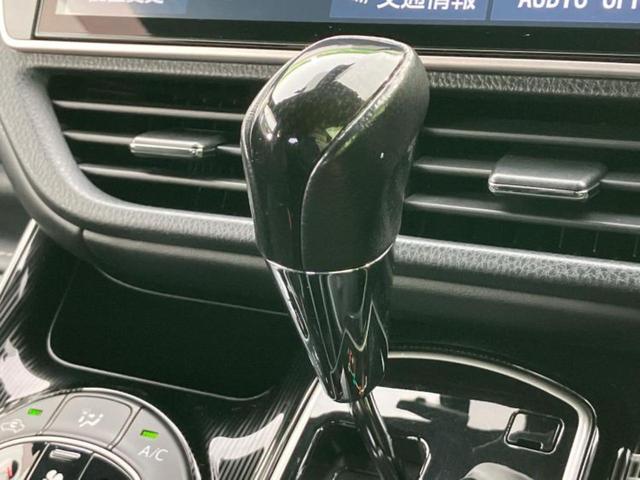 エスクァイア Giプレミアムパッケージブラックテーラード 新品タイヤ/純正 10インチ SDナビ/トヨタセーフティセンス/両側電動スライドドア/シートヒーター 前席/車線逸脱防止支援システム/シート ハーフレザー/ヘッドランプ LED/USBジャック ETC(17枚目)