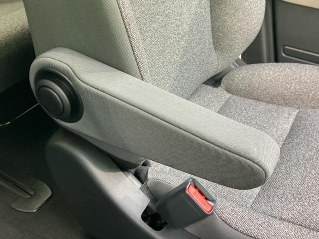 フリード eHEVエアー 保証書/純正 8インチ ナビ/ホンダセンシング/両側電動スライドドア/車線逸脱防止支援システム/登録済未使用車/ヘッドランプ LED/USBジャック/Bluetooth接続/EBD付ABS 禁煙車(34枚目)