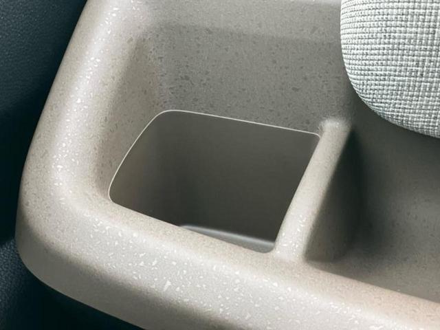 フリード eHEVエアー 保証書/純正 8インチ ナビ/ホンダセンシング/両側電動スライドドア/車線逸脱防止支援システム/登録済未使用車/ヘッドランプ LED/USBジャック/Bluetooth接続/EBD付ABS 禁煙車(39枚目)