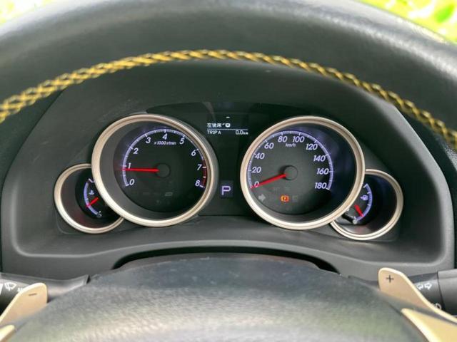 ＷＥＣＡＲＳの展示場では実際に見て、触ってお車をお選びいただけます！知識の豊富な営業スタッフが様々なカーライフをご提案いたします！