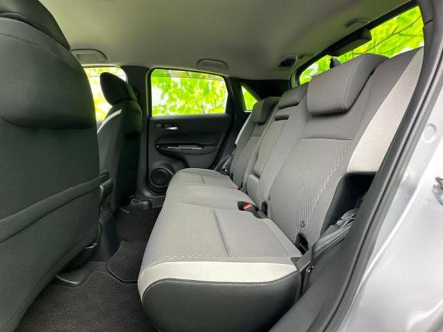 フィット ｅＨＥＶクロスター　保証書／純正　９インチ　ＳＤナビ／ホンダセンシング／車線逸脱防止支援システム／ドライブレコーダー　純正／ヘッドランプ　ＬＥＤ／ＥＴＣ／ＥＢＤ付ＡＢＳ／クルーズコントロール／バックモニター　バックカメラ（7枚目）