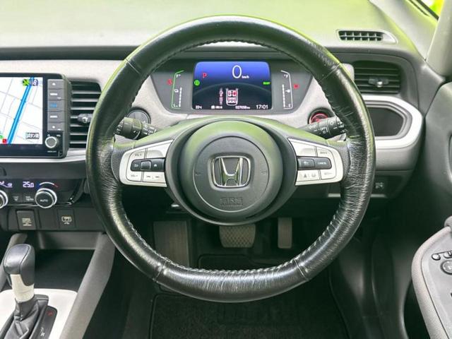 フィット ｅＨＥＶクロスター　保証書／純正　９インチ　ＳＤナビ／ホンダセンシング／車線逸脱防止支援システム／ドライブレコーダー　純正／ヘッドランプ　ＬＥＤ／ＥＴＣ／ＥＢＤ付ＡＢＳ／クルーズコントロール／バックモニター　バックカメラ（15枚目）